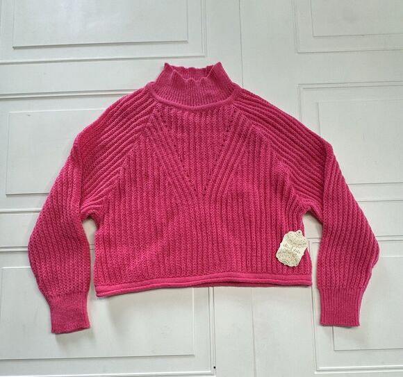 Altar'd State Sweaters - ALTAR'D STATE NWT Cropped Turtleneck Sweater Women's Size Medium Hot Pink